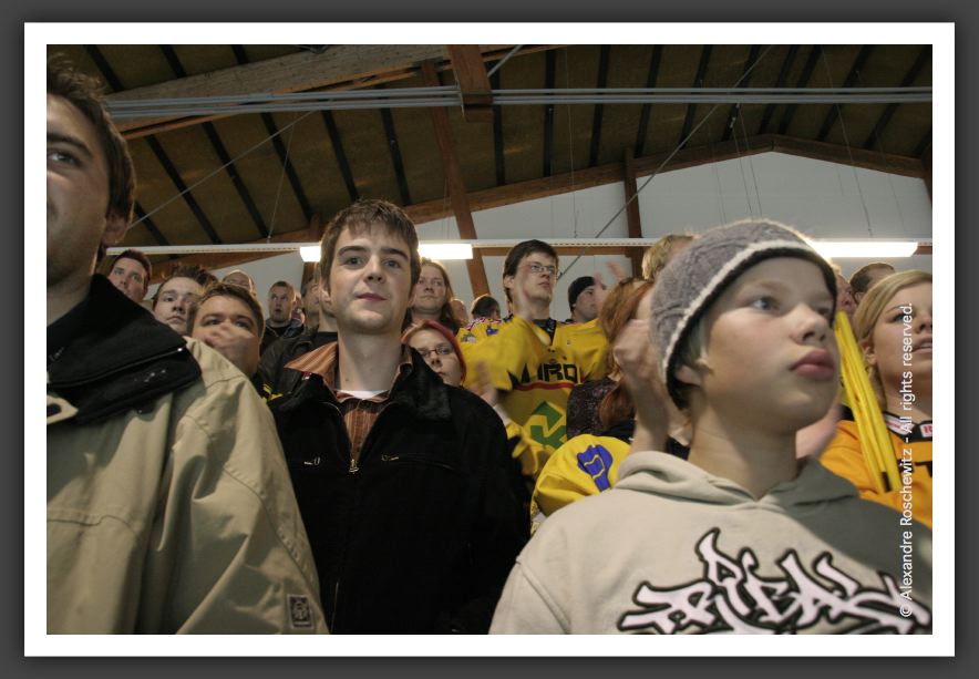051013_IceHockey_21