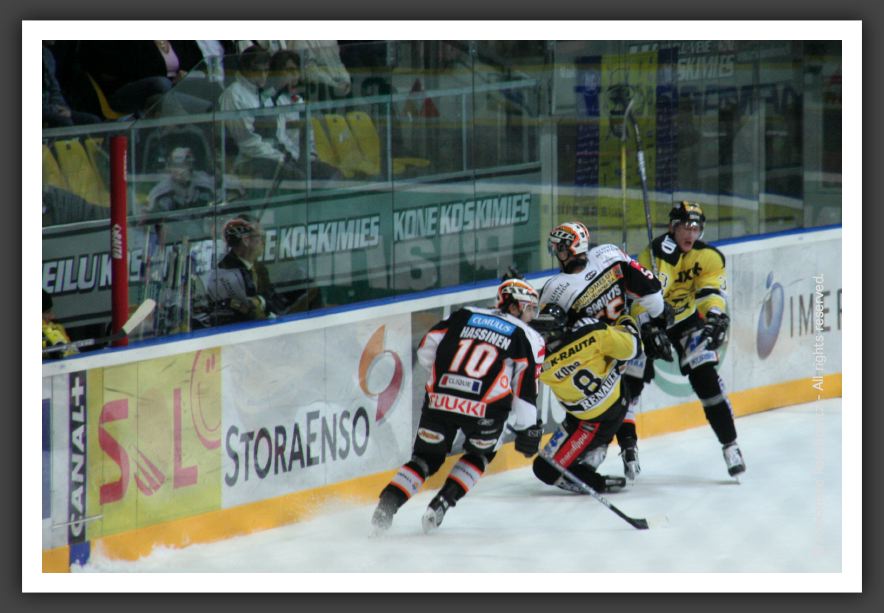 051013_IceHockey_26