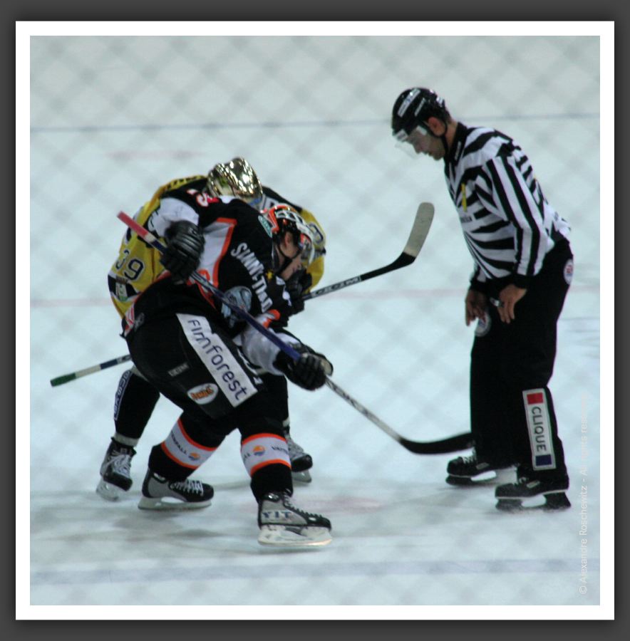 051013_IceHockey_42