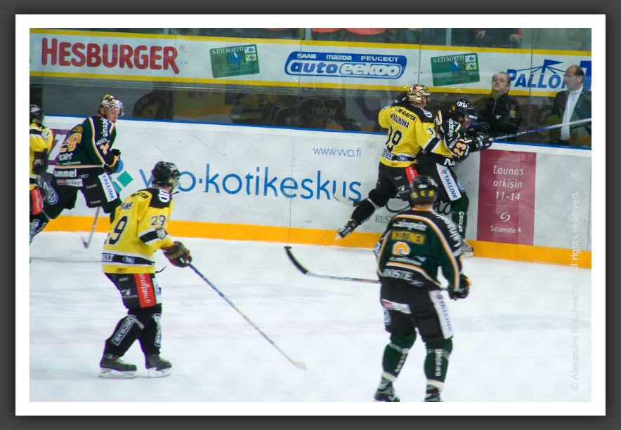 051018_IceHockey_SaiPa_Ilves_19