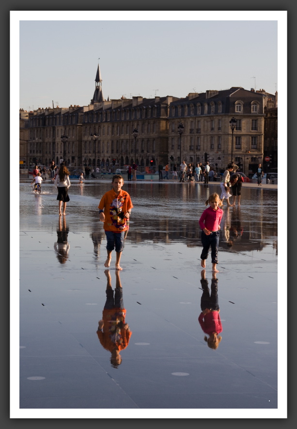 061008_JeuxEauPlaceBourse_001